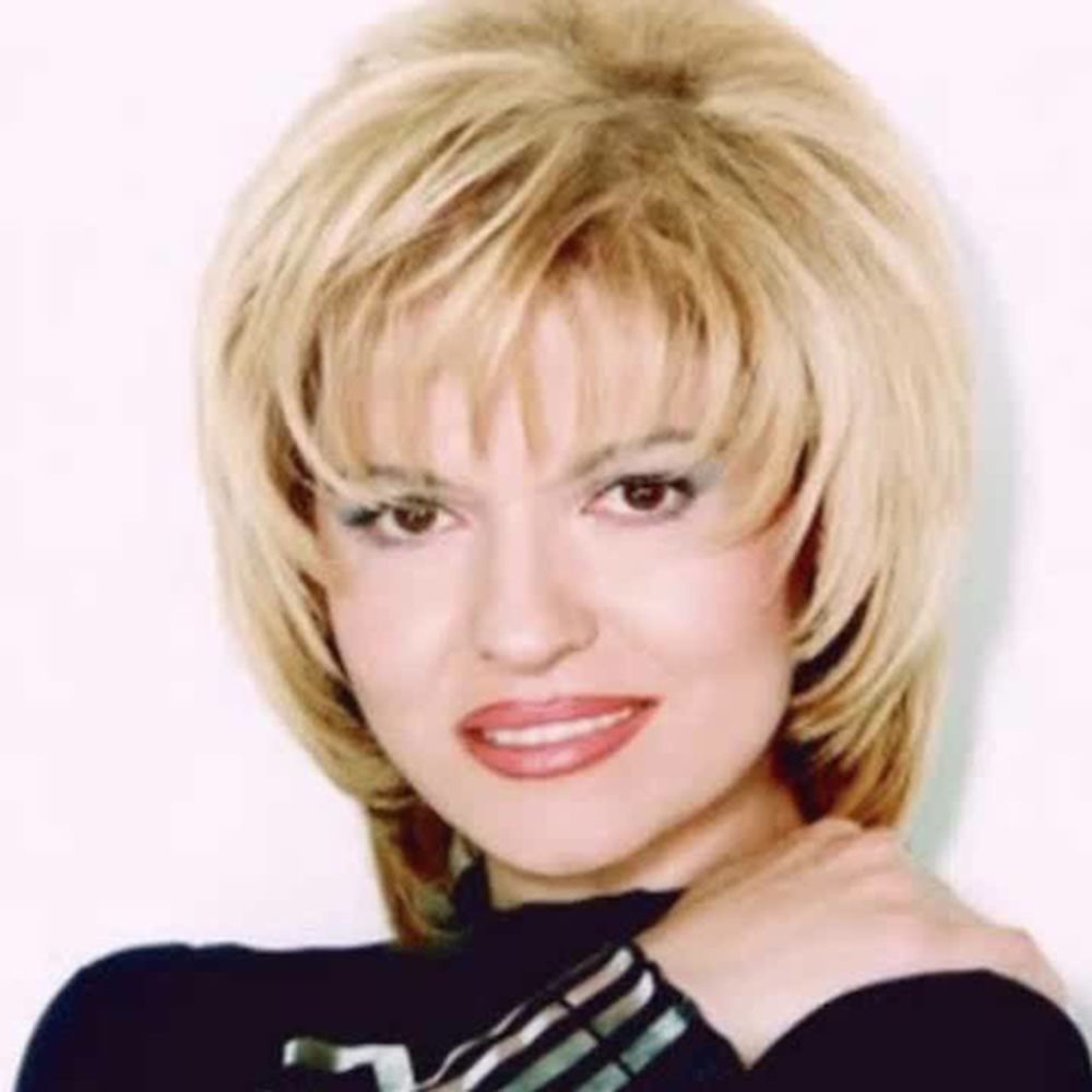 Gülden Karaböcek sanatçı görseli